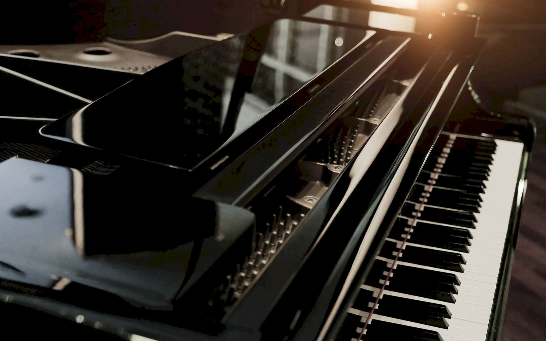 Technicien & accordeur de piano